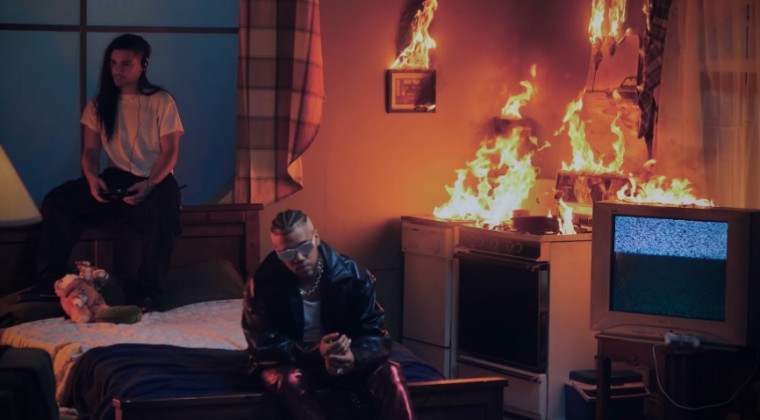Jhay Cortez lanza junto a Skrillex su nuevo sencillo, “En mi cuarto”