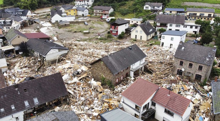 Alemania registra 103 muertos y busca a desaparecidos tras las inundaciones