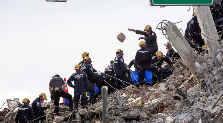 Aumenta a 90 el número de muertos por derrumbe de edificio en Miami-Dade