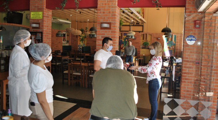 Gastronómicos piden ser incluidos en lista prioritaria de vacunación anticovid