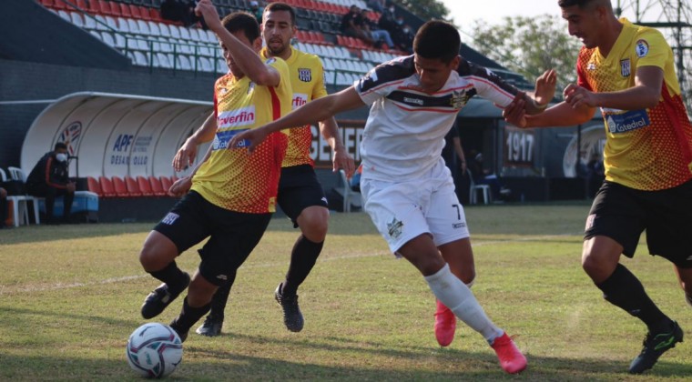 Santaní vence al Aviador, que está cerca de otro descenso