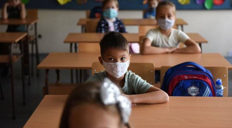 Mañana reinician las clases a nivel país: modalidad híbrida se mantiene vigente