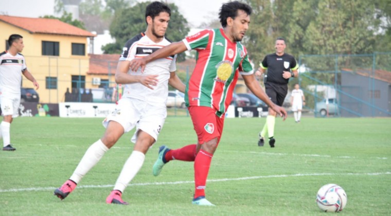 Fulgencio da un golpe de muerte a General Díaz