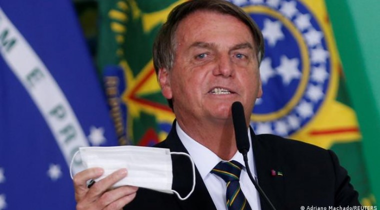 Bolsonaro tilda de “payasada” a comisión que pidió inculparle por gestión de pandemia