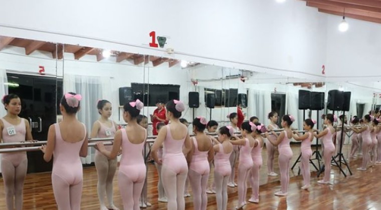 Gala 2021 de la Escuela de Artes Lorena Azucas