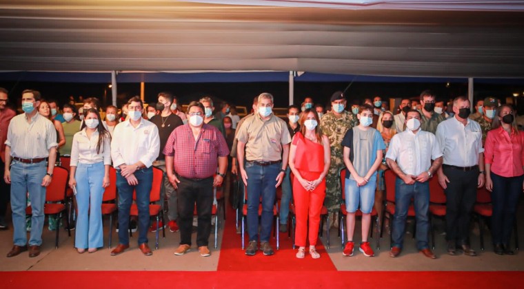 Inauguran obras de electrificación en Bahía Negra: “Es histórico”, destaca Abdo