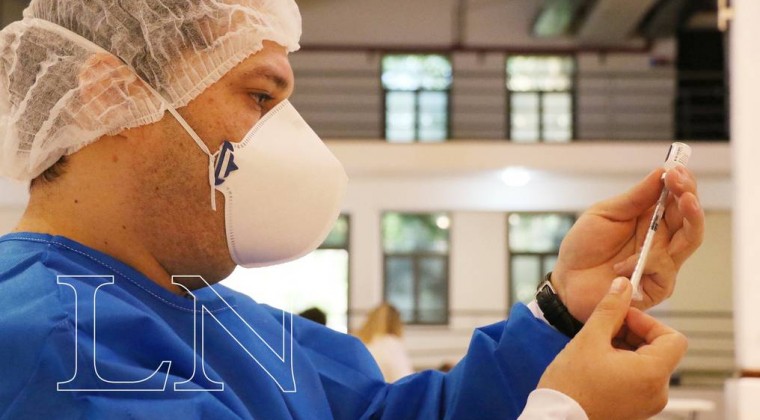 Aplicarán tercera dosis a quienes recibieron la segunda hasta el 31 de agosto