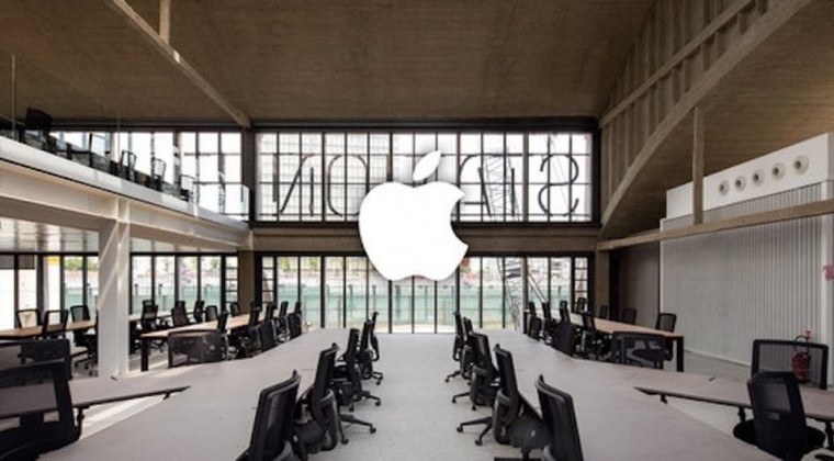 Apple suspende regreso a la oficina y entregará US$ 1.000 a cada empleado