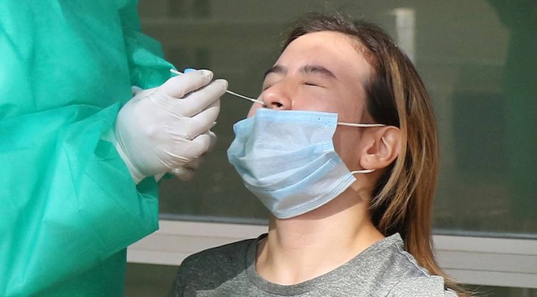 Coinfección de influenza y covid-19 no sería más grave, aclara infectólogo