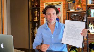 Piloto paraguayo competirá en Estados Unidos
