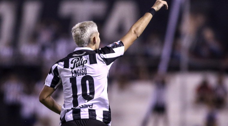 Libertad gana en La Huerta y se mantiene como uno de los punteros