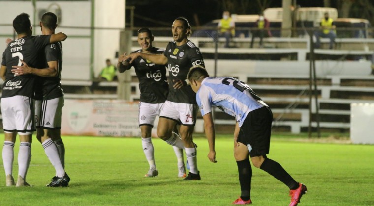 Guaireña y Olimpia se encuentran en búsqueda de la primera victoria