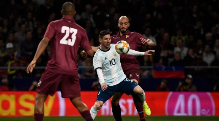 Piden cambiar fecha del duelo de fútbol Argentina-Venezuela