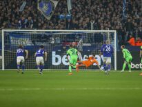 Schalke vuelve a empatar y sigue en el fondo de la Bundesliga