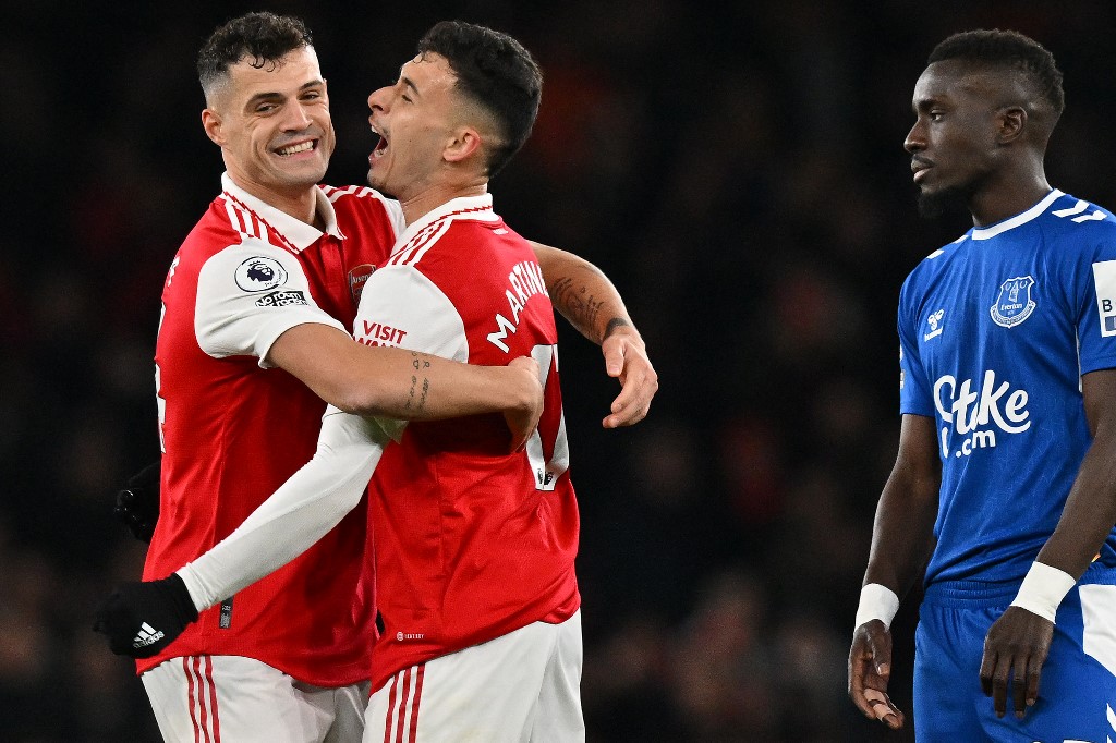 Diario HOY | Arsenal golea a Everton y aumenta ventaja al frente de la ...