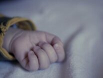 Padre niega secuestro y explica trasfondo: “Mi hija tenía moretones y rengueaba”