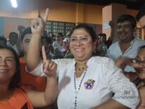 Gobernadora electa de Concepción llama a la paz ante amenazas de candidato opositor