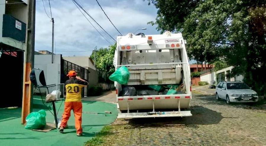 Diario HOY | Toneladas de basura y excrementos dispersos en calles y ...