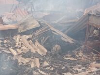 Hombre muere calcinado tras fatal incendio de vivienda