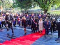 Marito entregó los atributos y dejó de ser presidente