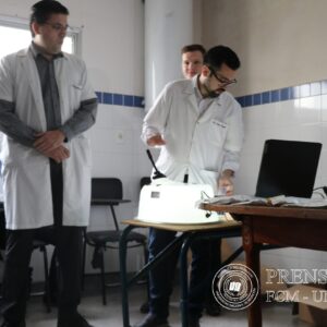 Fabrican primer simulador laparoscópico en Paraguay para entrenamientos