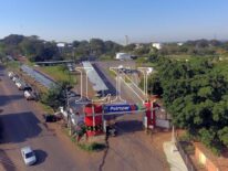 Conductores cierran acceso a Petropar en Villa Elisa
