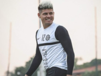 Error de Alfredo Aguilar enciende todo tipo de críticas de los hinchas franjeados 