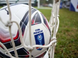 Confirmados los árbitros para las semifinales de la Copa Paraguay