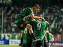 Banfield vence al Santos con un golazo de Urzi