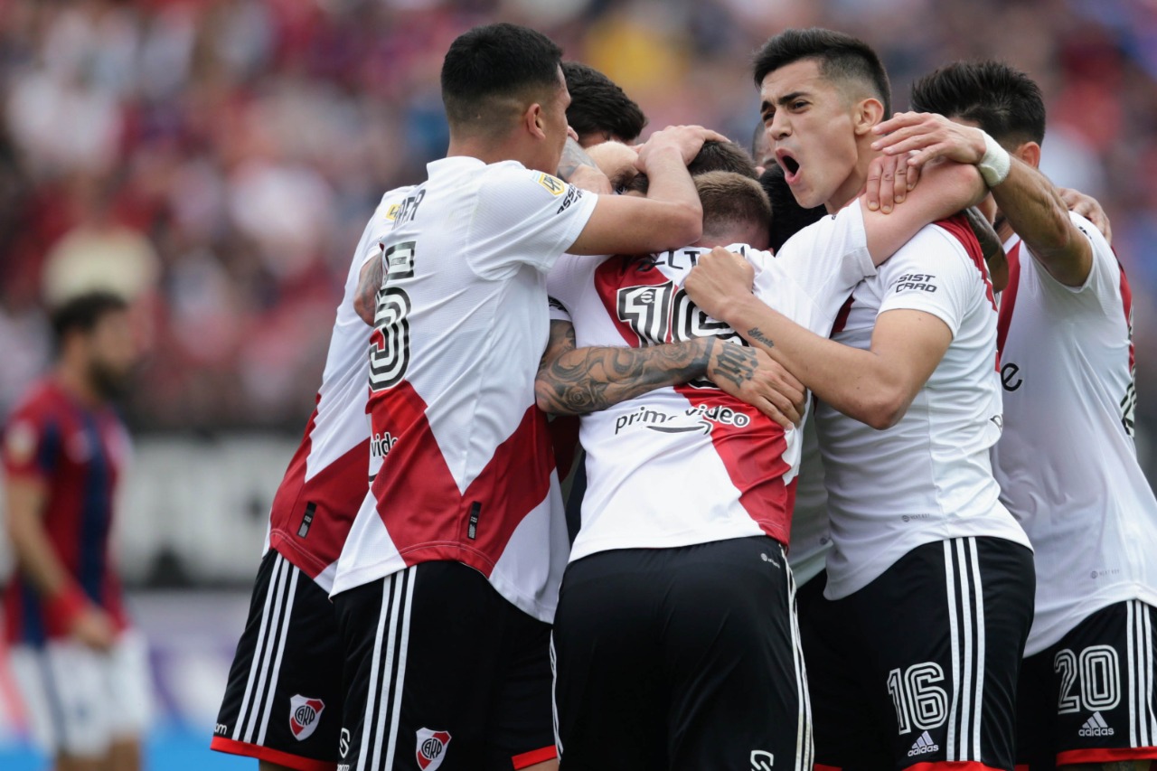 Diario HOY | Con ajustados triunfos, River y Racing no se bajan de la ...