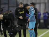 El surcoreano Son tendrá que ser operado