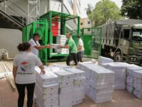 Parten móviles con máquinas de votación y maletines electorales a distritos de Central