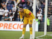 Jean Fernandes sería elegible para la Albirroja recién en 2026