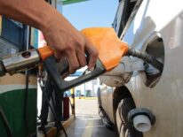 Emblemas privados de combustible suben sus precios desde el próximo miércoles