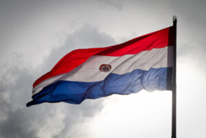 Senado aprueba proyecto de nacionalidad paraguaya natural y múltiple