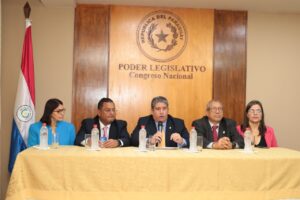 Piden aclarar motivos de la visita de parlamentarios venezolanos